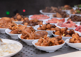 稳步发展：提供部队社会化服务保障